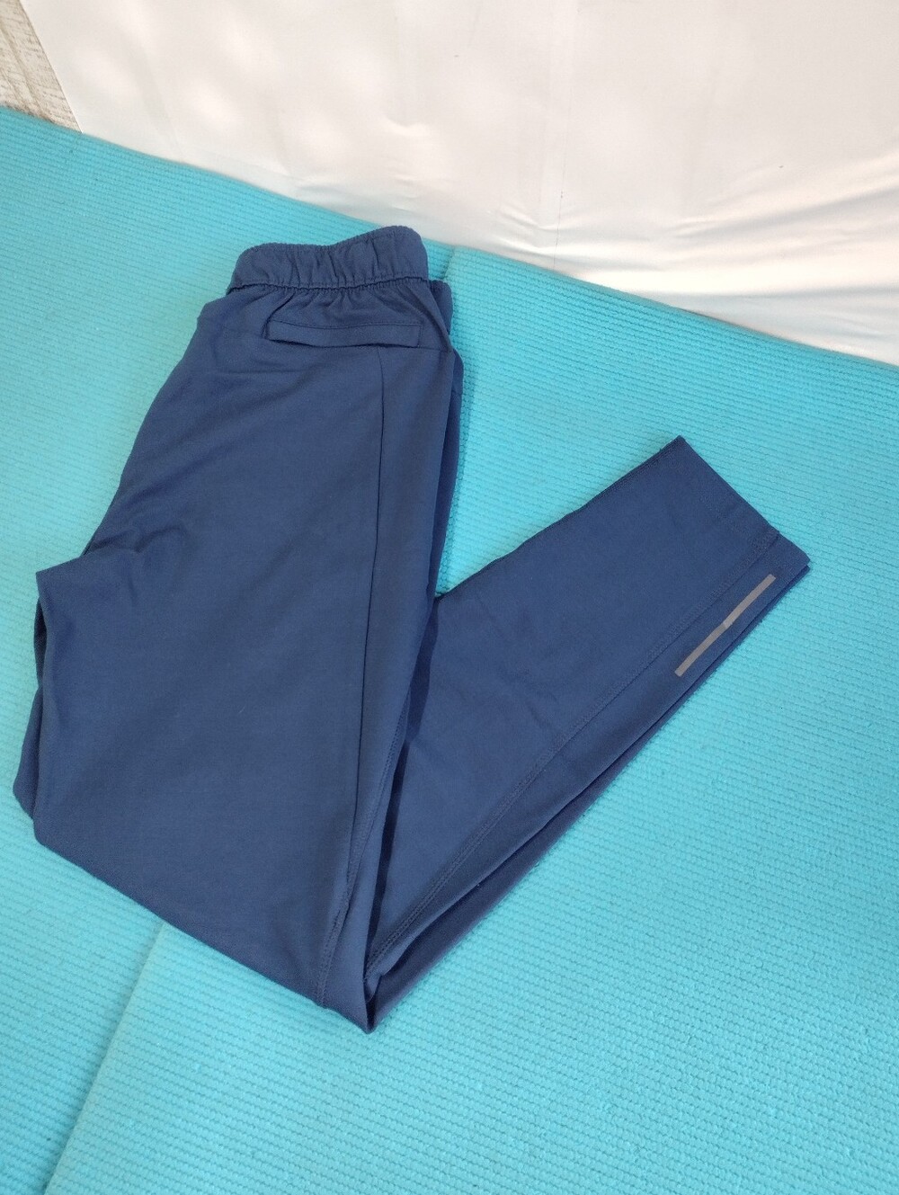 Russell Men's Tapered Leg Jogger Pants Navy S (28-30)